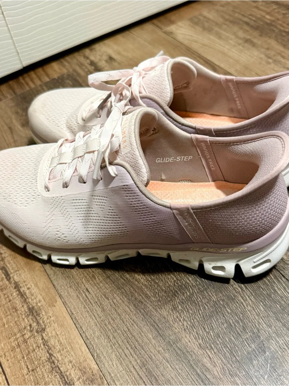 Light Pink Women's Glide-Step slip in Skechers